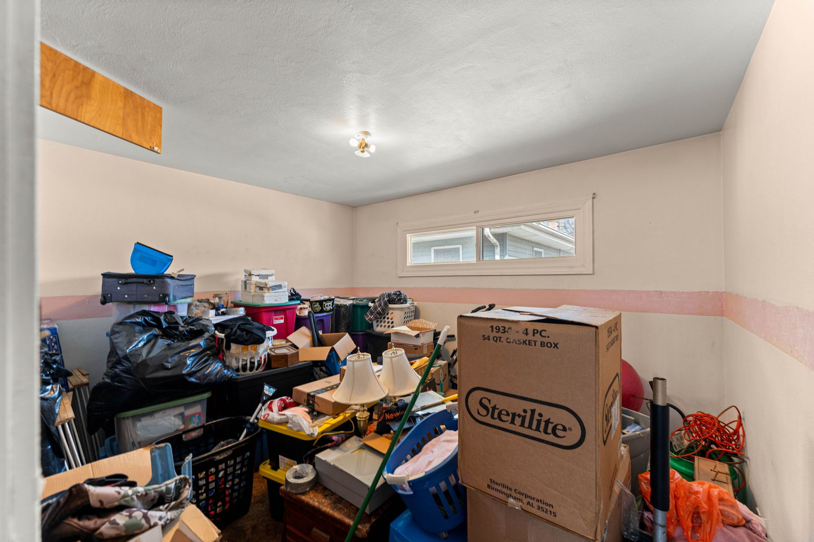 17831 Community Street Lansing, IL 60438 - Photo 13 of 22 a view of a room with toys