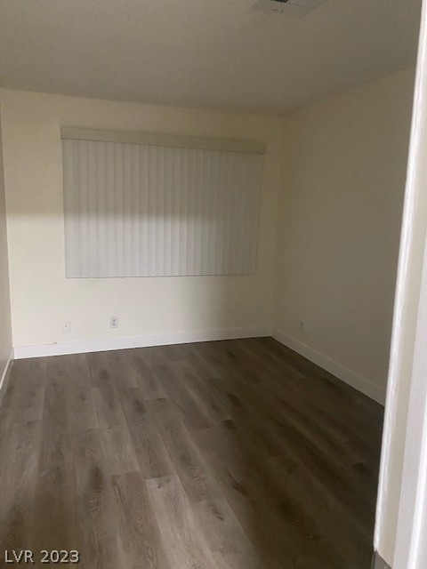 4350 Caliente Street Las Vegas, NV 89119 - Photo 5 of 7