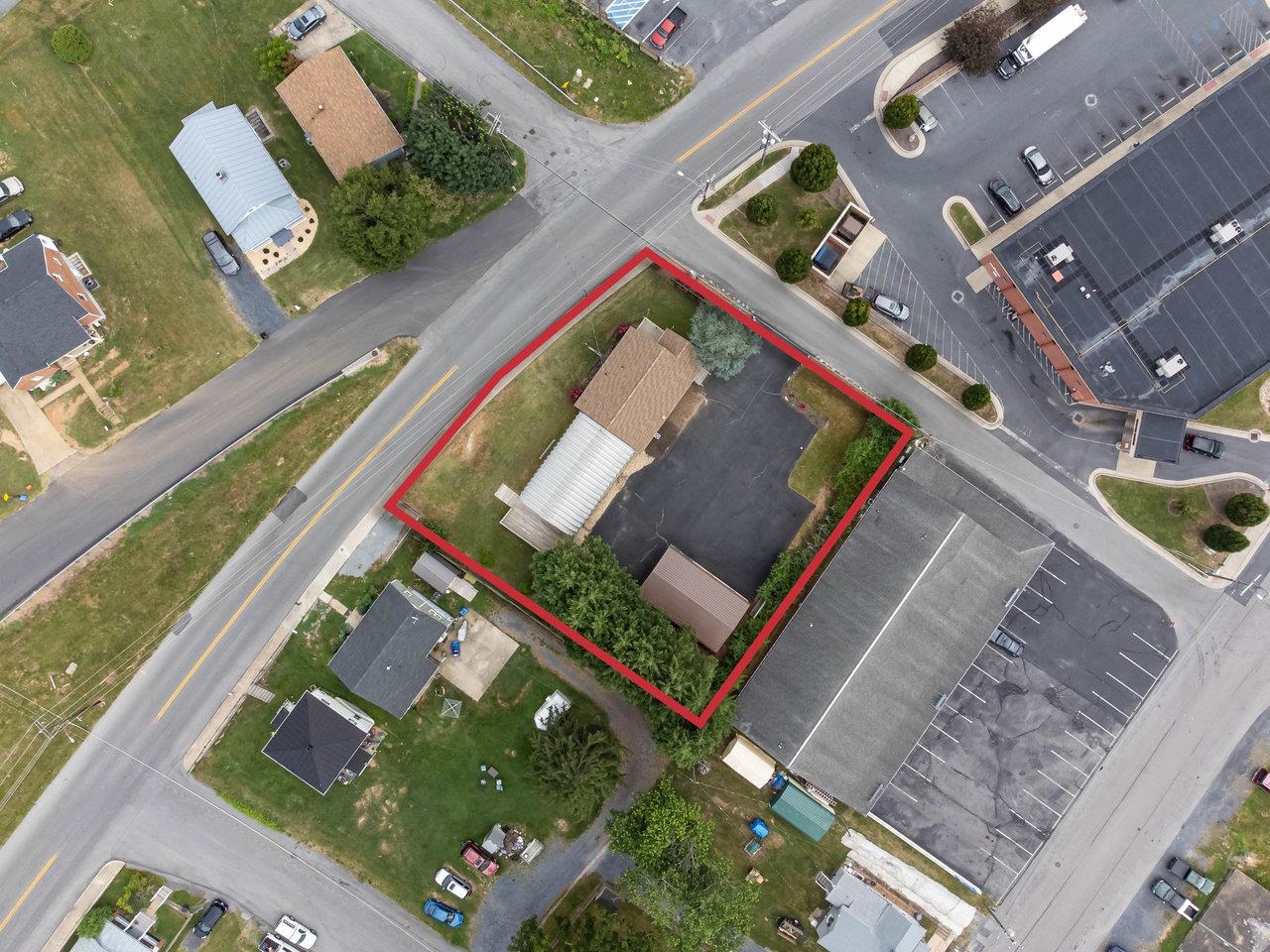 2408 Cedar Street Staunton, VA 24401 - Photo 45 of 54