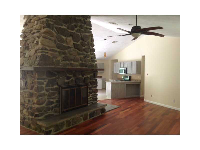 135 Scott Road Cumberland, RI 02864 - Photo 17 of 23 Den/Family/Great Room.