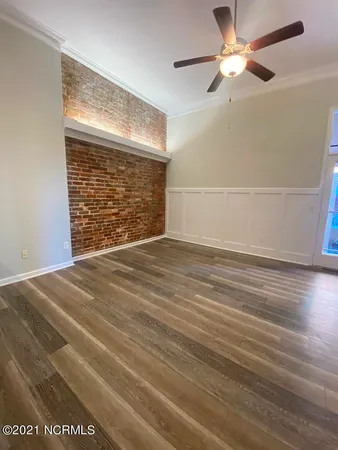 $1,300 | 265 North Front Street, Unit 203, Wilmington, NC 28401