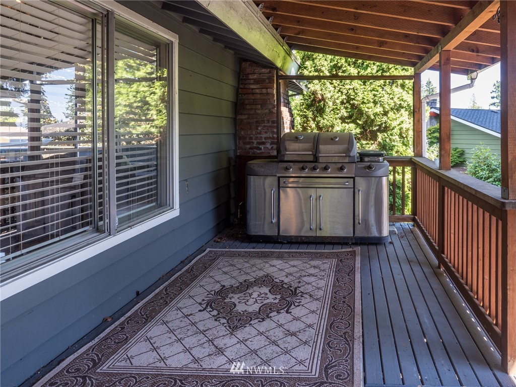 10527 Northeast 198th Street Bothell, WA 98011 - Photo 22 of 22 Gallery Image 22