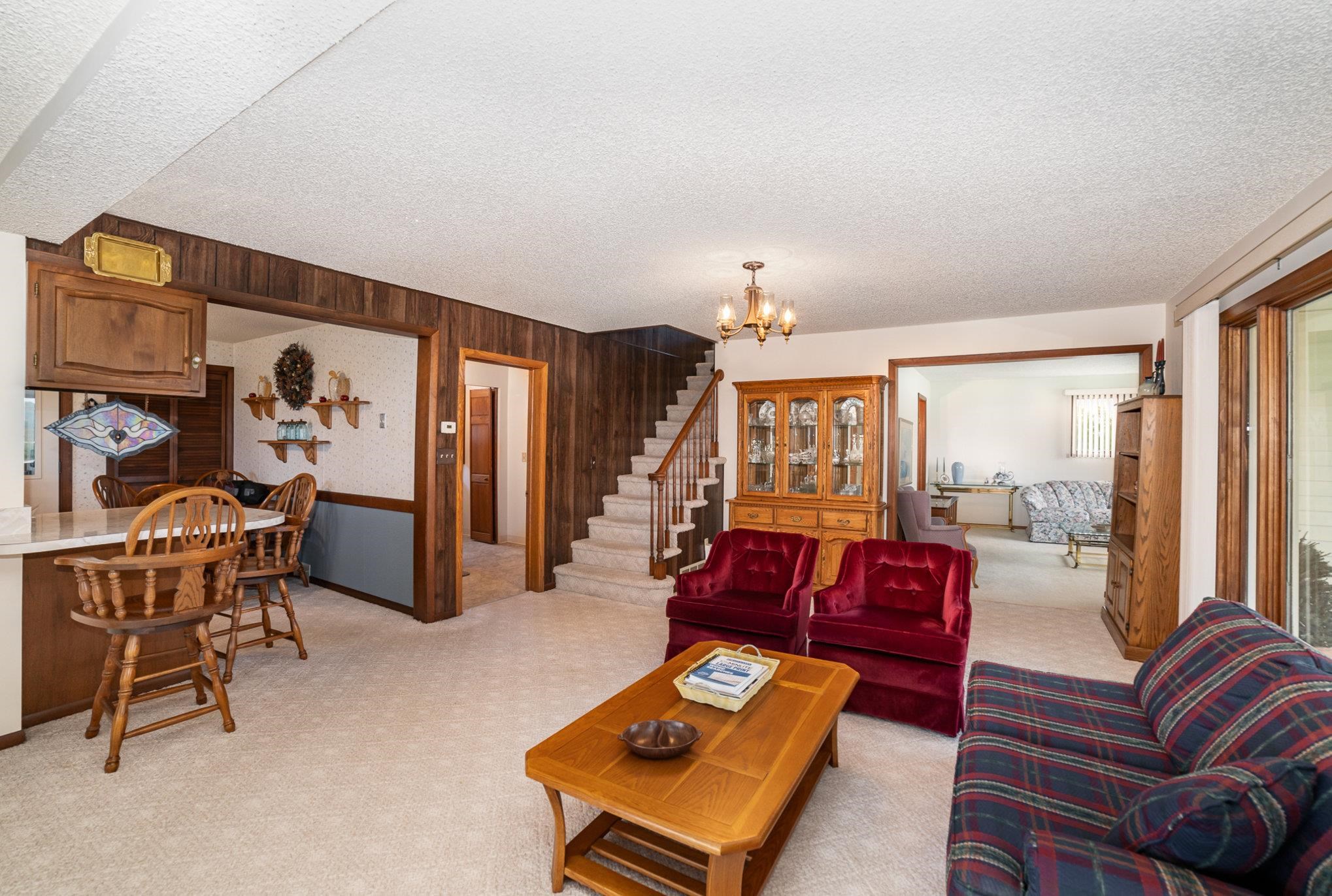 5612 East Garfield Road Ashley, MI 48806 - Photo 6 of 34 1927764-49b1ef50-753e-4139-b3cd-6d0e24afac05.JPG