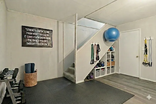 $217,500 | 1479 Goodwin Avenue North, Oakdale, MN 55128