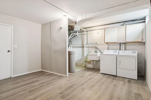 $217,500 | 1479 Goodwin Avenue North, Oakdale, MN 55128