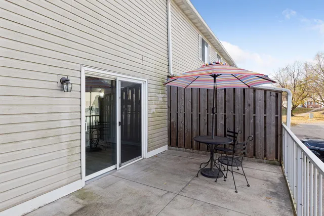 $217,500 | 1479 Goodwin Avenue North, Oakdale, MN 55128