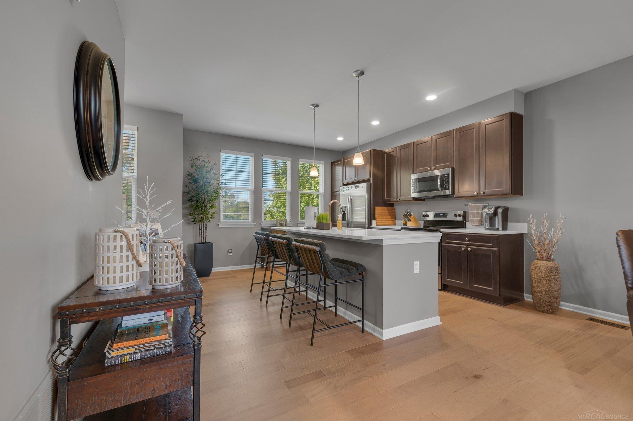 474 North Wixom Road Wixom, MI 48393 - Photo 11 of 29 50157823-3f4446ca-8b87-4eaf-b81b-15dccd7f30a1.JPG