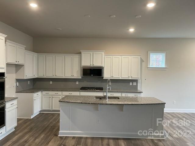 5424 Chegall Xing Way, Unit 302 Mount Holly, NC 28120 - Photo 6 of 12 Gallery Image 6