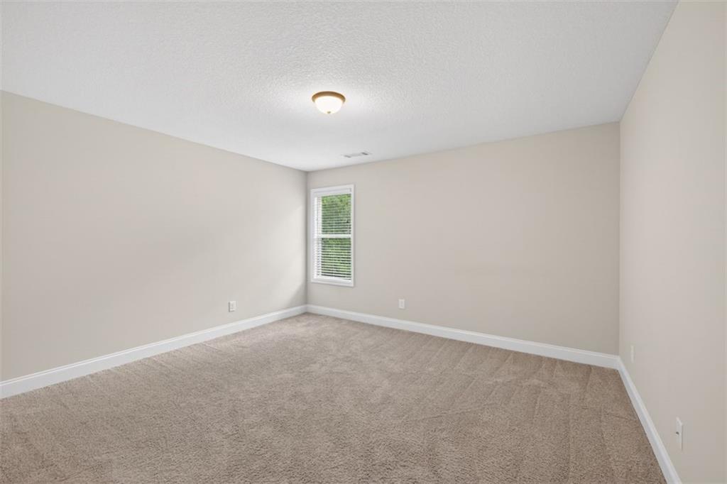 561 Oconee Lane Commerce, GA 30529 - Photo 18 of 52