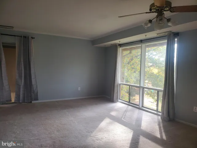 $2,300 | 7336 Lee Highway, Unit 203, Falls Church, VA 22046