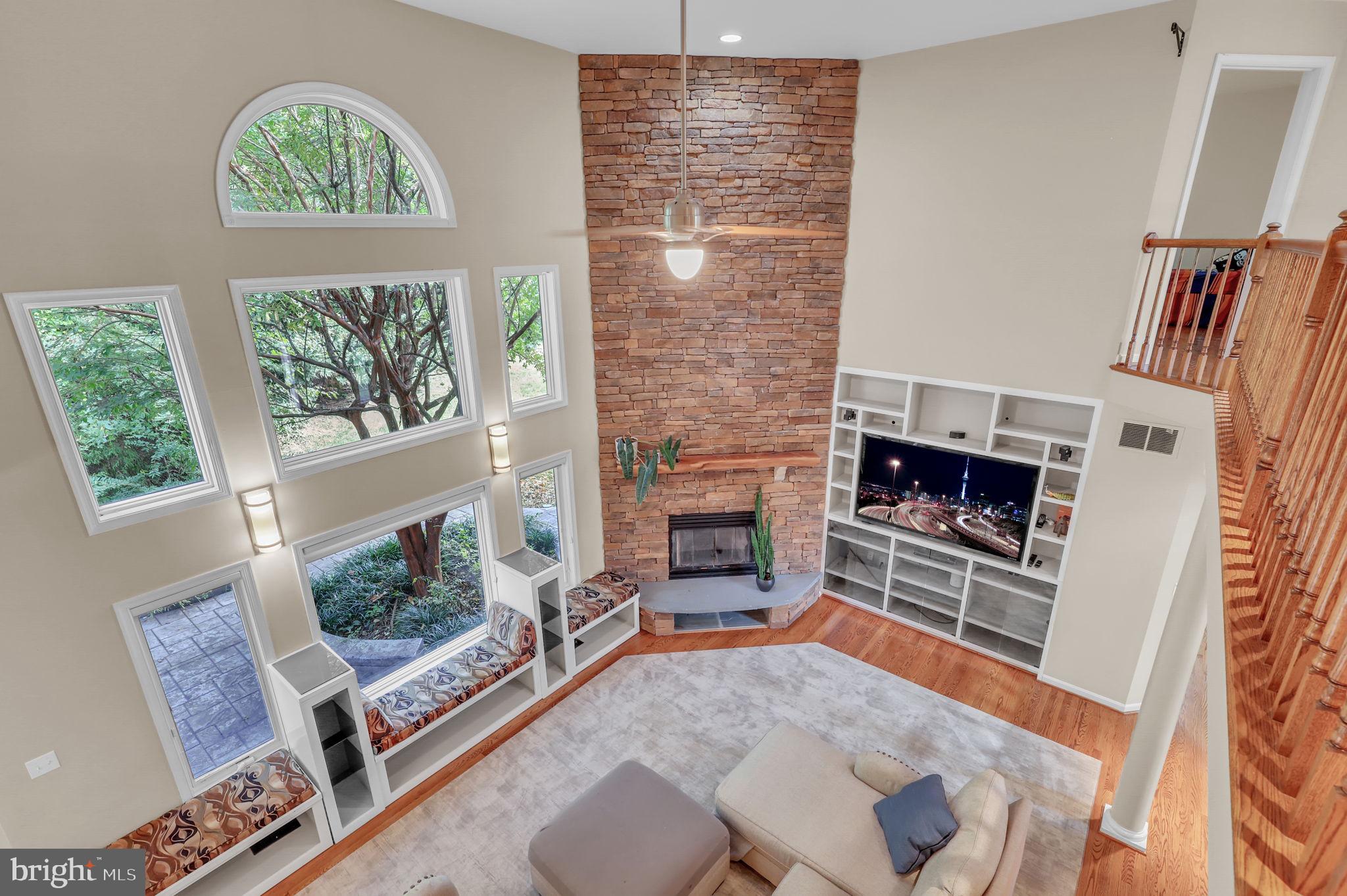 11846 Simpson Road Clarksville, MD 21029 - Photo 9 of 72 Two story great room