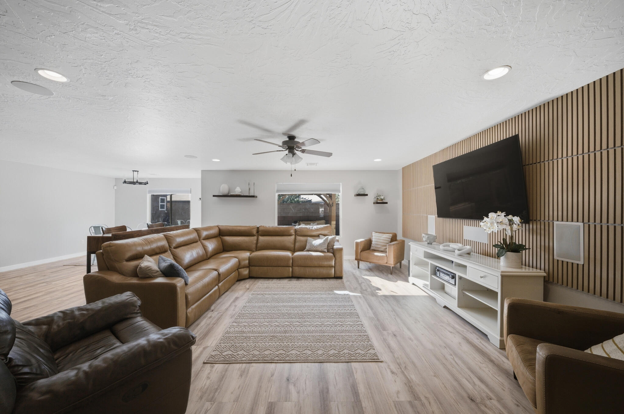 5907 Vega Way St. George, UT 84790 - Photo 9 of 32 DSC_0672