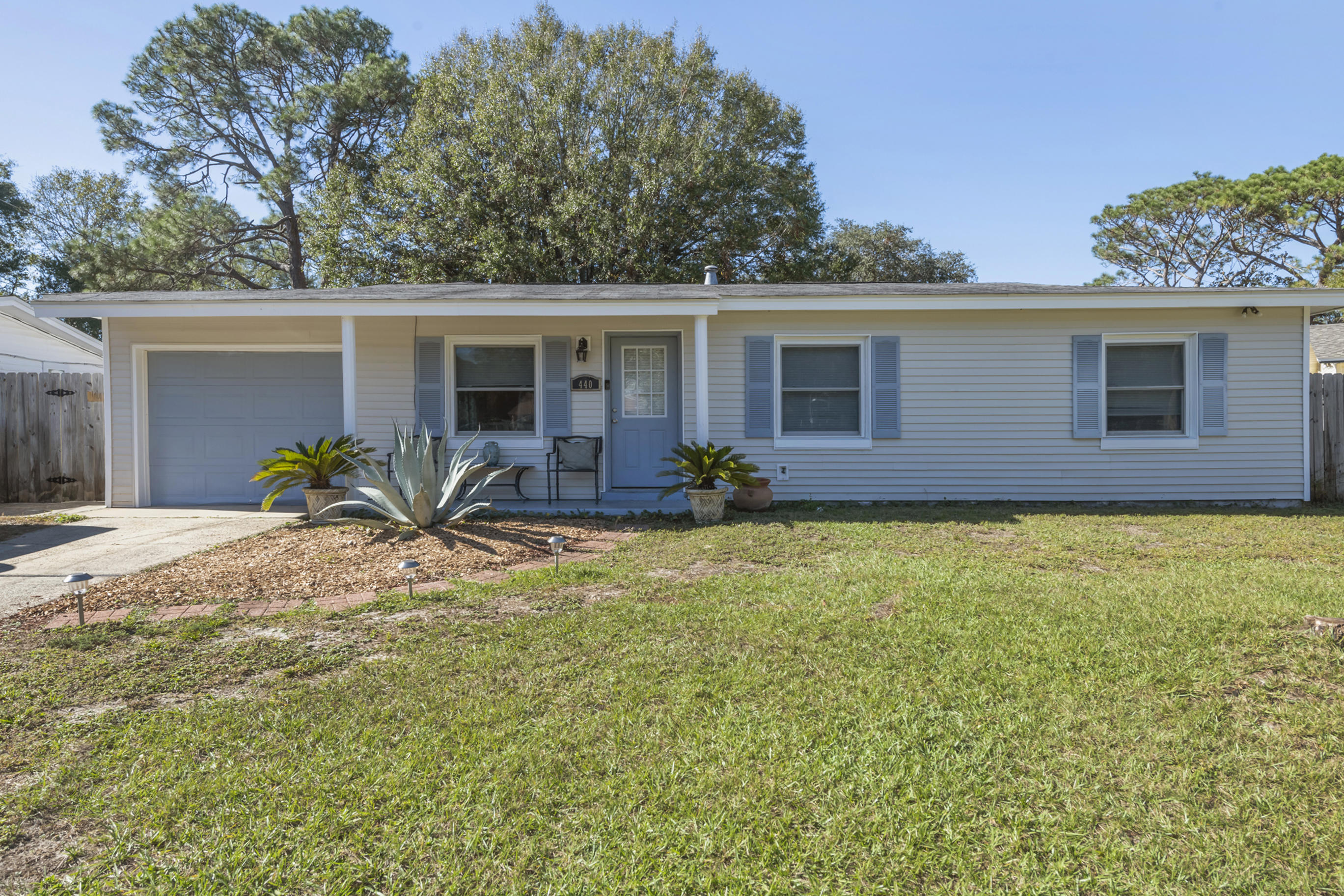 440 Ross Road Fort Walton Beach, FL 32547 - Photo 1 of 22 Gallery Image 1