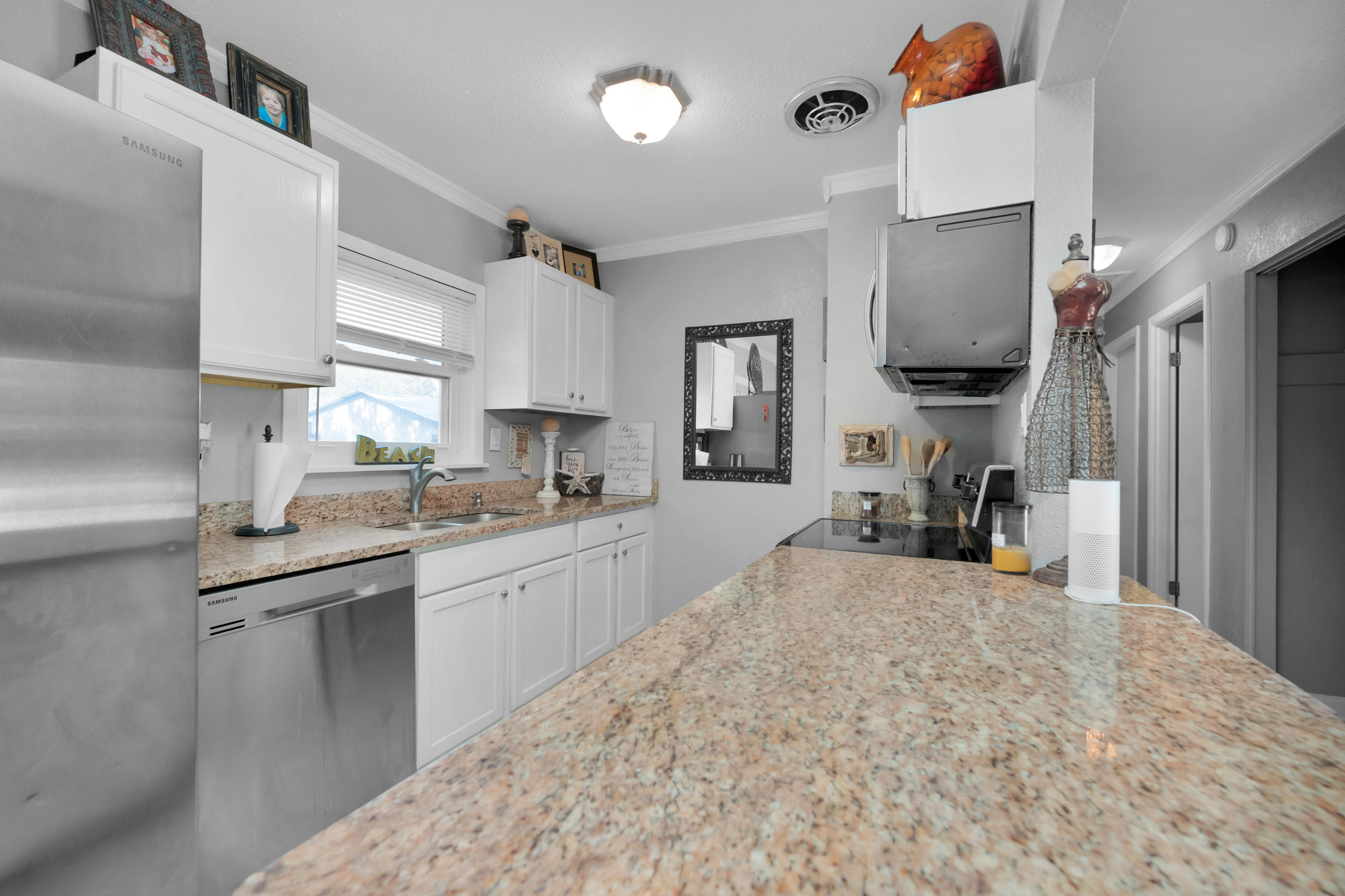 440 Ross Road Fort Walton Beach, FL 32547 - Photo 2 of 22 Gallery Image 2
