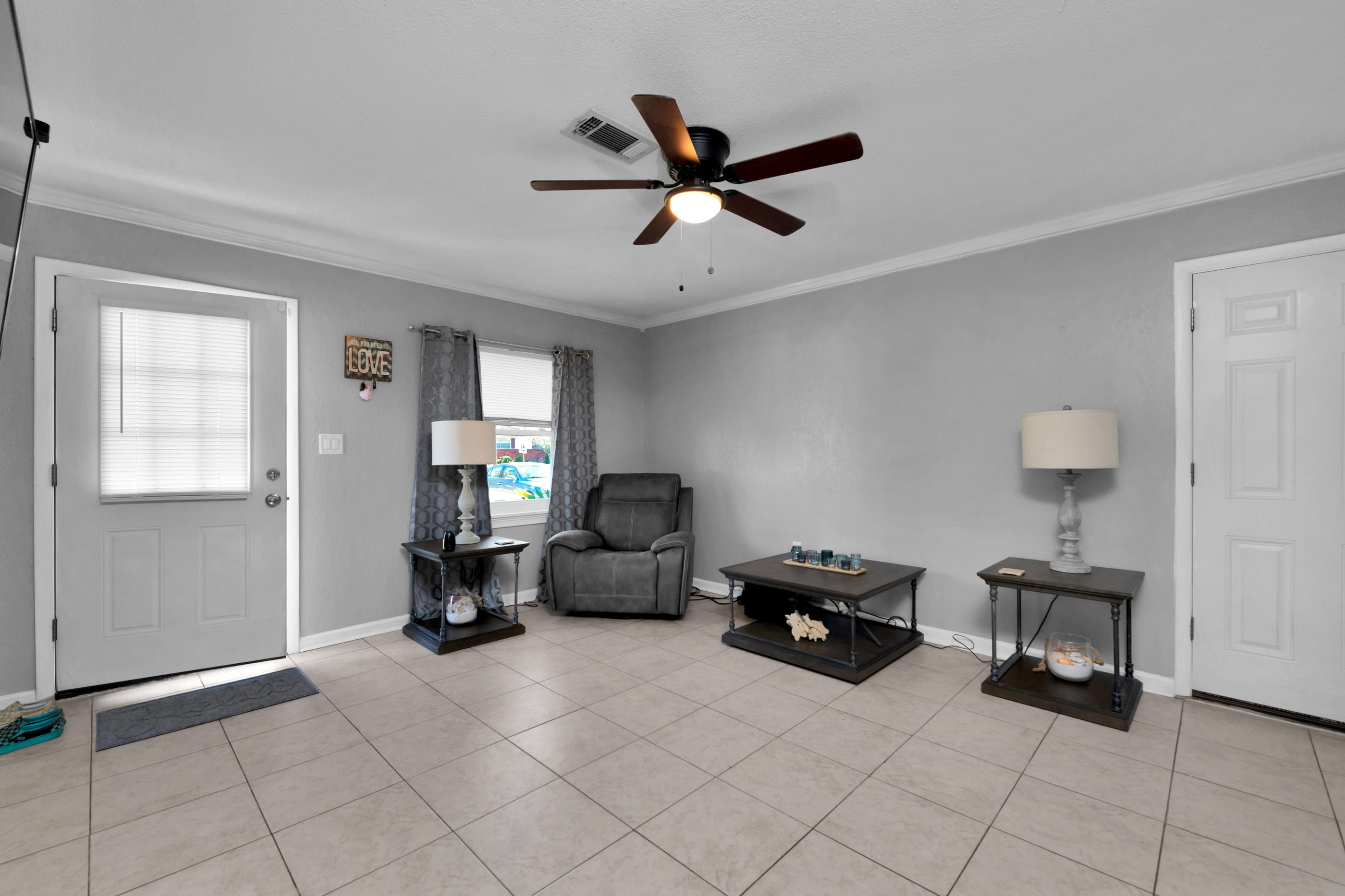 440 Ross Road Fort Walton Beach, FL 32547 - Photo 4 of 22 Gallery Image 4