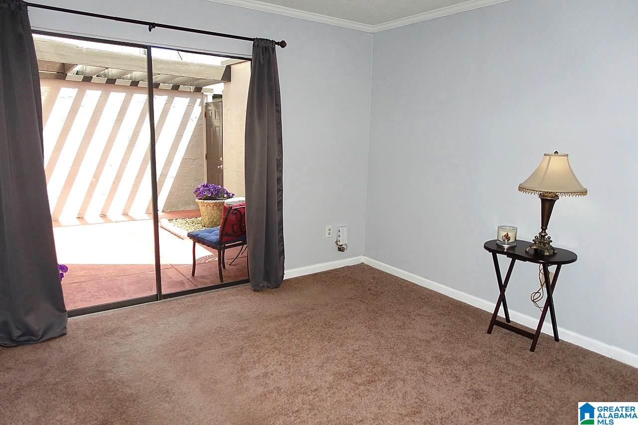 3350 Altamont Road South, Unit D19 Birmingham, AL 35205 - Photo 3 of 19 Gallery Image 3