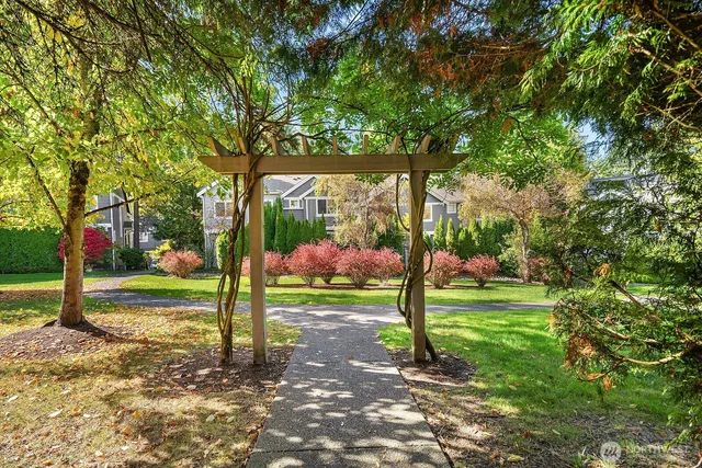 $560,000 | 4156 248th Court Southeast, Unit 67, Sammamish, WA 98029