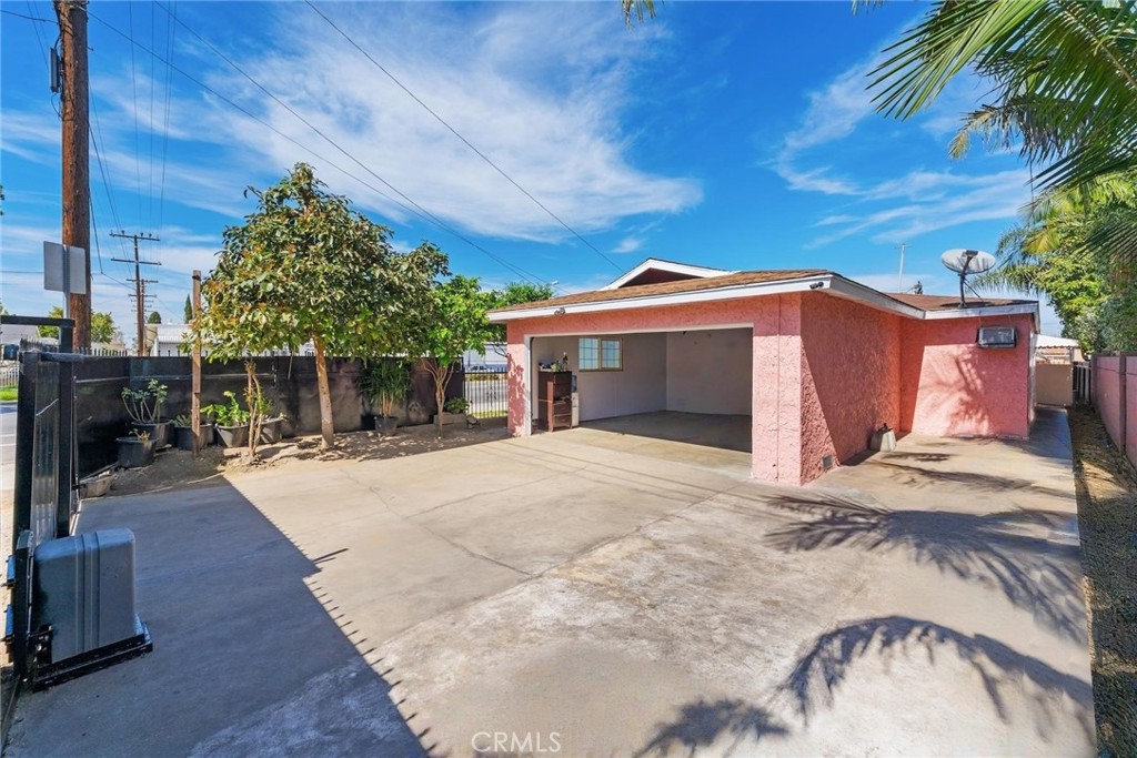 706 East Palmer Street Compton, CA 90221 - Photo 31 of 33