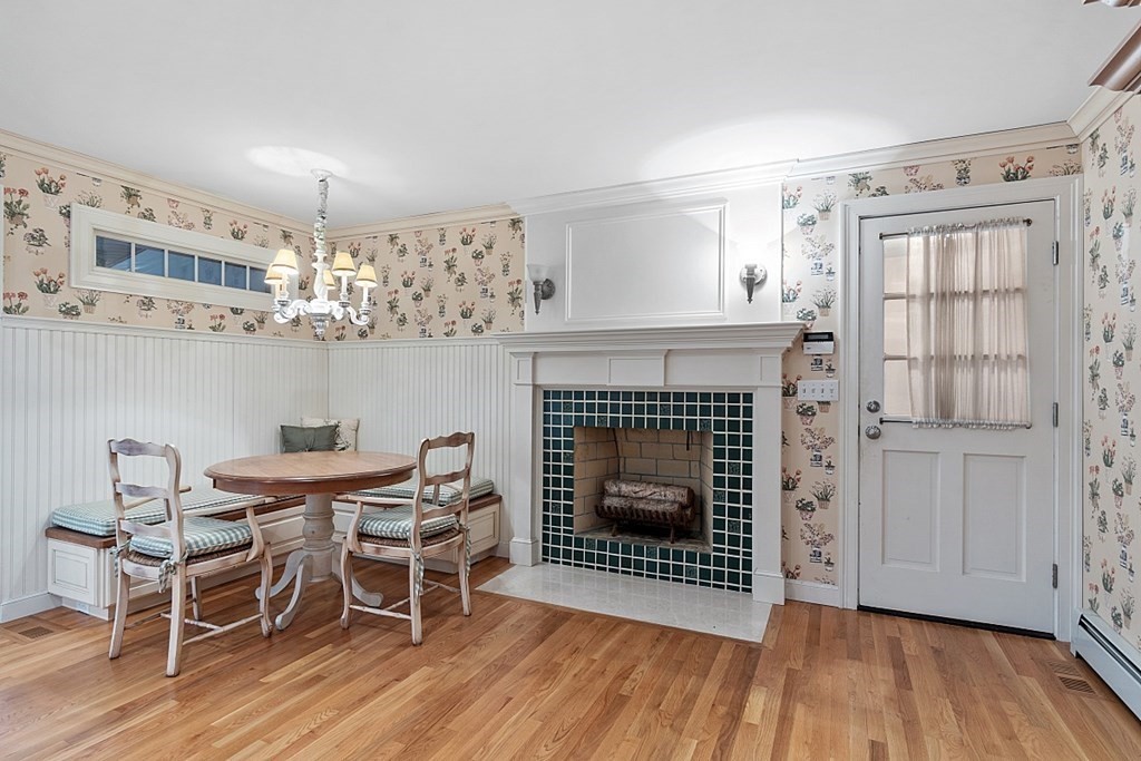 18 Brady Loop Andover, MA 01810 - Photo 6 of 42