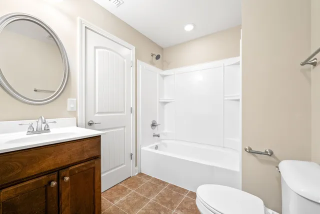 $2,380 | 126 Parkland Circle, Clarksville, TN 37043