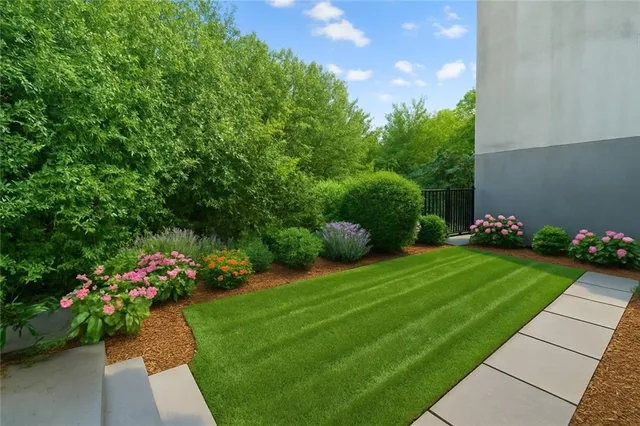 $859,000 | 371 Grant Avenue | City Line