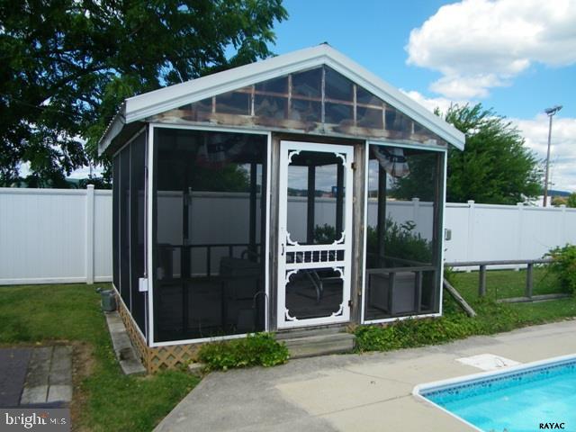 29 Radio Road Hanover, PA 17331 - Photo 27 of 29 Gallery Image 27