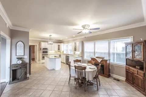 $875,000 | 135 North Country Club Drive, Hendersonville, TN 37075