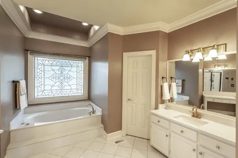 $875,000 | 135 North Country Club Drive, Hendersonville, TN 37075