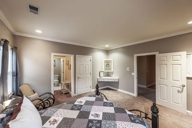 a picture of floor plan