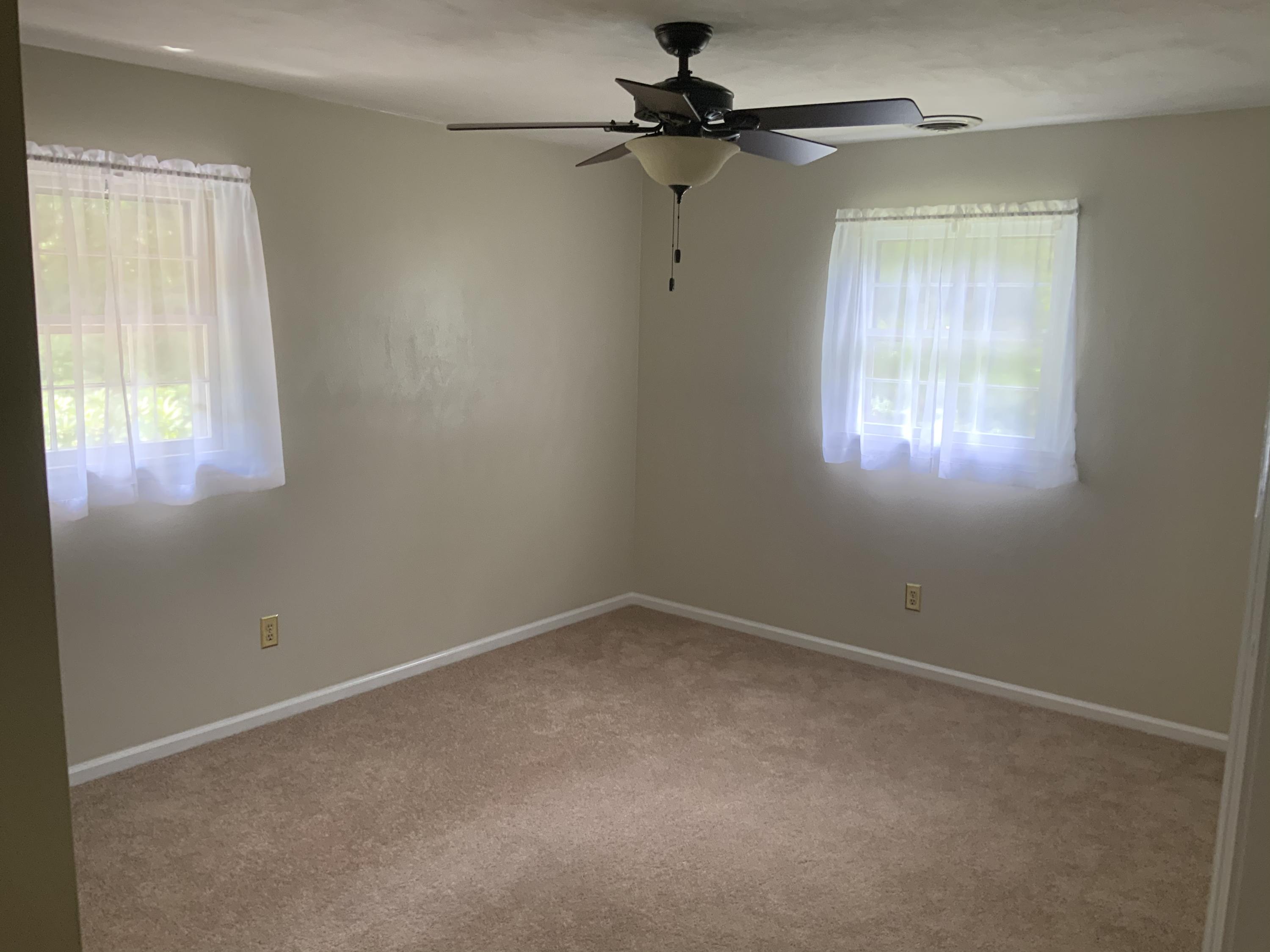 4703 Tree Top Camp Road Salem, VA 24153 - Photo 14 of 15 847926D6-F5B7-4DCF-B2F3-21843C30F655