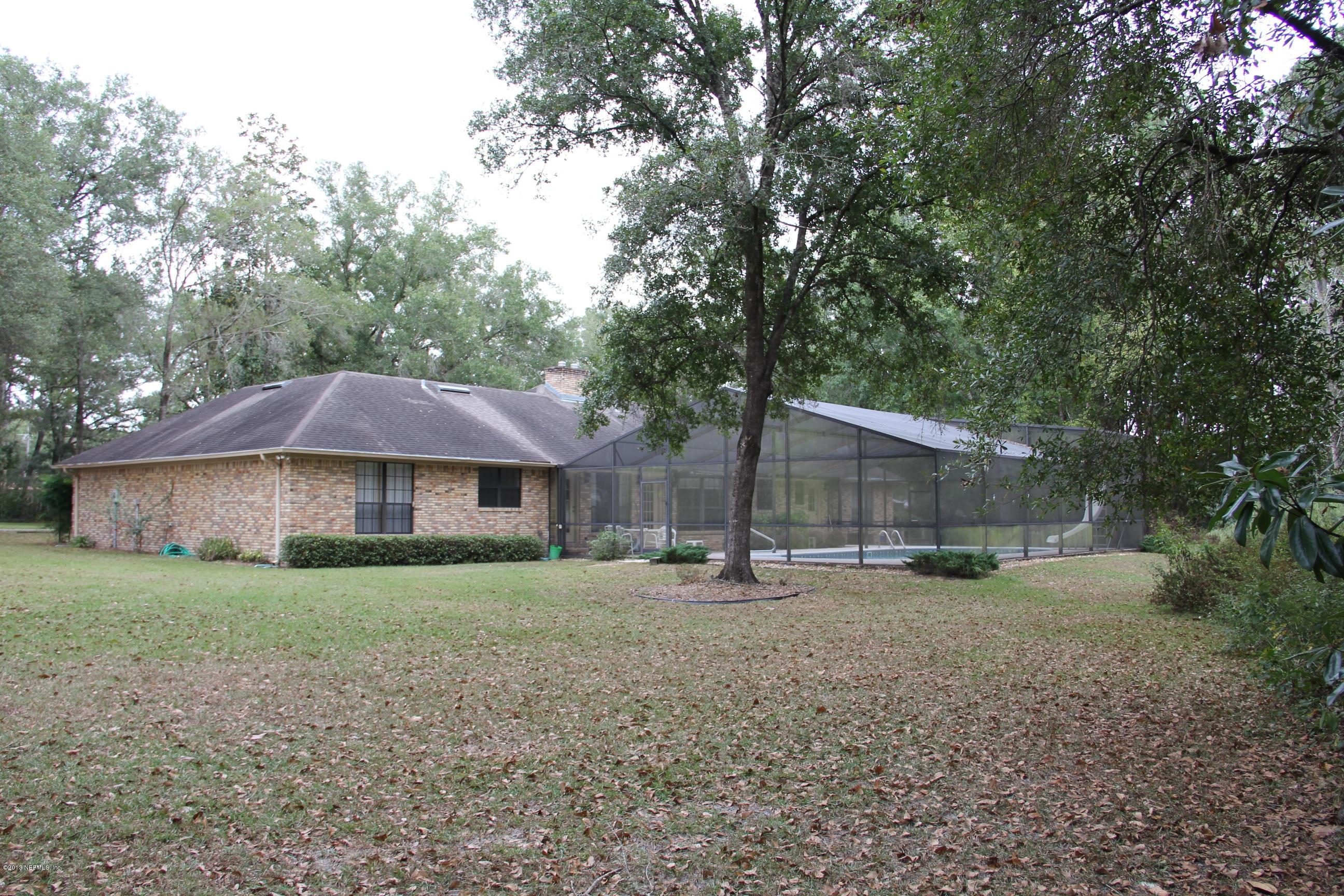 1386 Ree Street Starke, FL 32091 - Photo 8 of 36 Backyard view