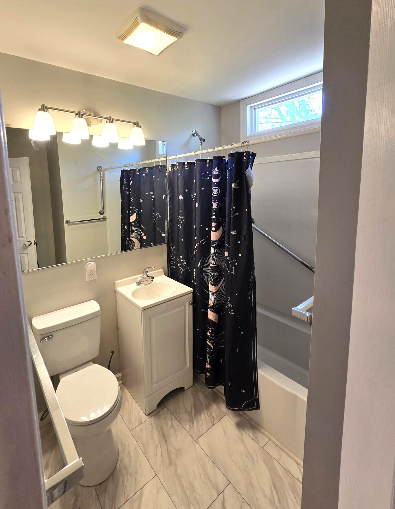 1143 Alderman Street Northeast Aiken, SC 29801 - Photo 12 of 17 Primary Bathroom