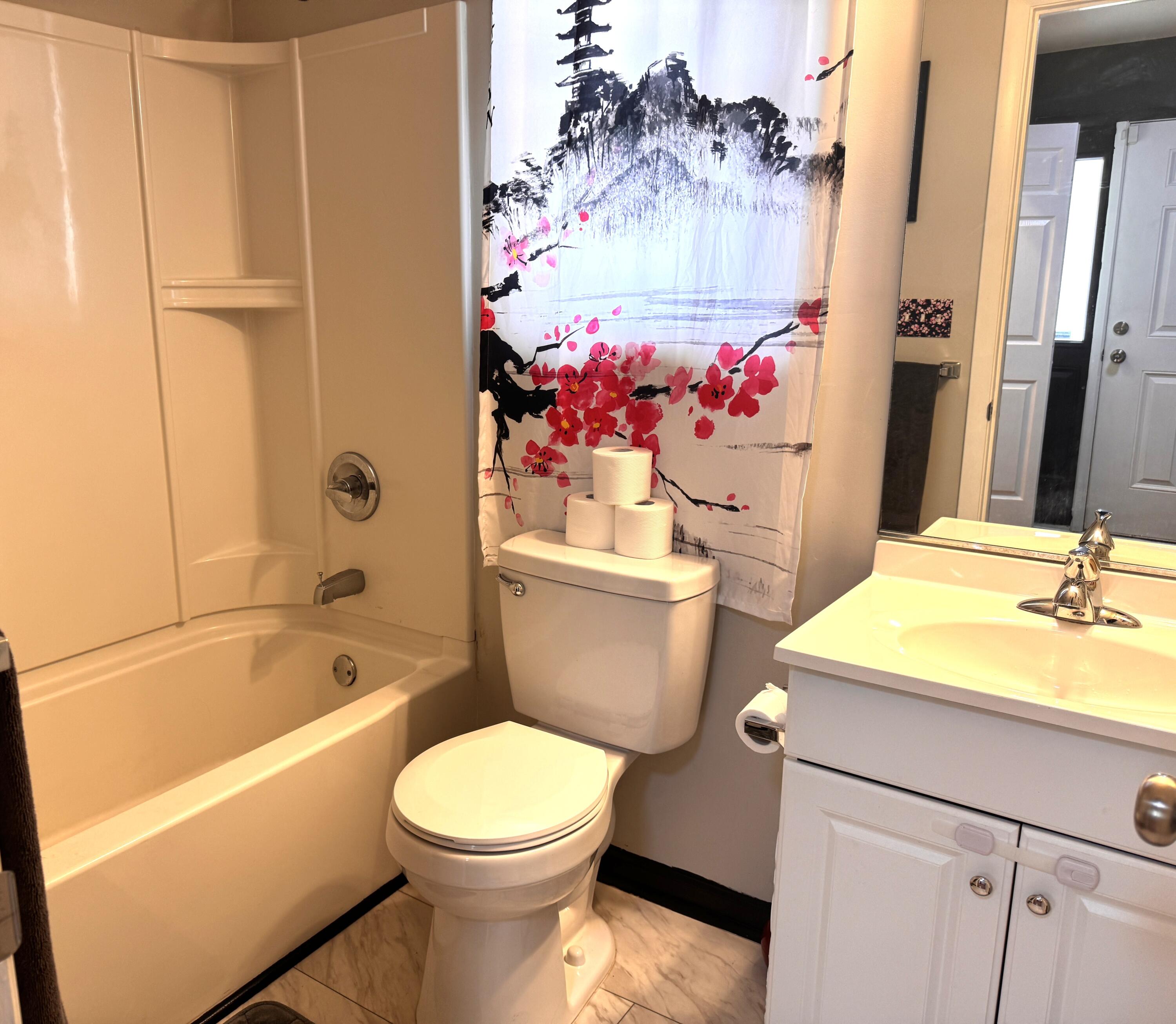 1143 Alderman Street Northeast Aiken, SC 29801 - Photo 13 of 17 Bathroom 2