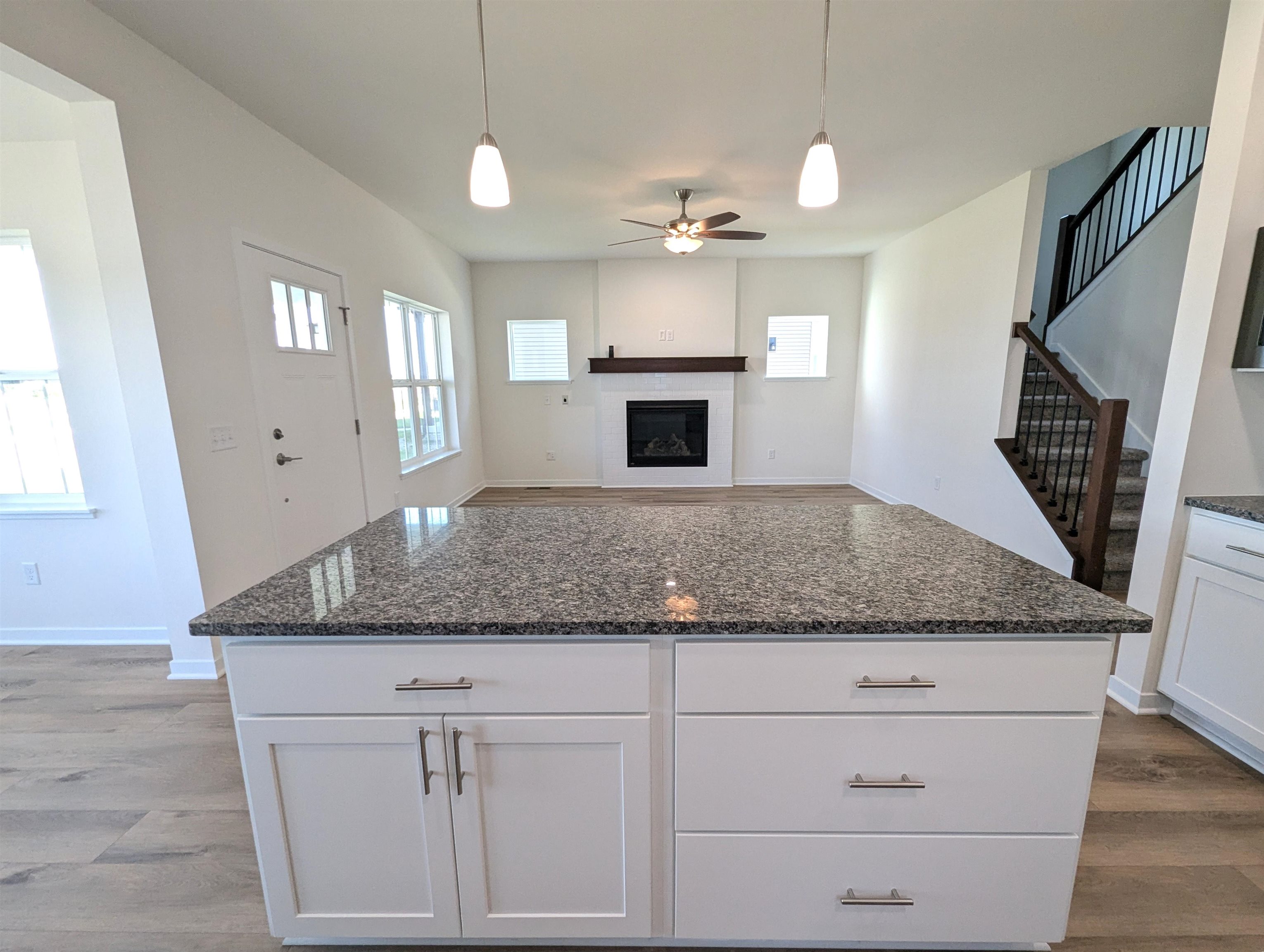 6655 Redpoll Road Middleton, WI 53562 - Photo 10 of 67