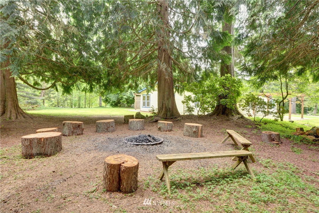22925 Echo Lake Road Snohomish, WA 98296 - Photo 32 of 33 Gallery Image 32