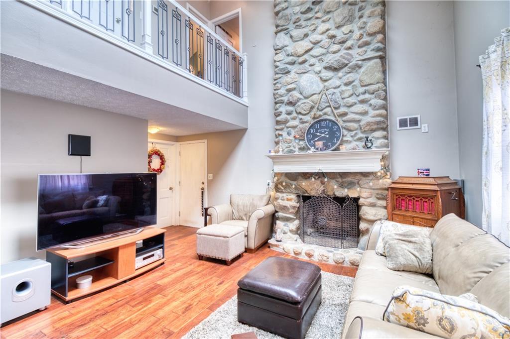 1781 Brer Rabbit Drive Greenwood, IN 46143 - Photo 13 of 26 Gallery Image 13