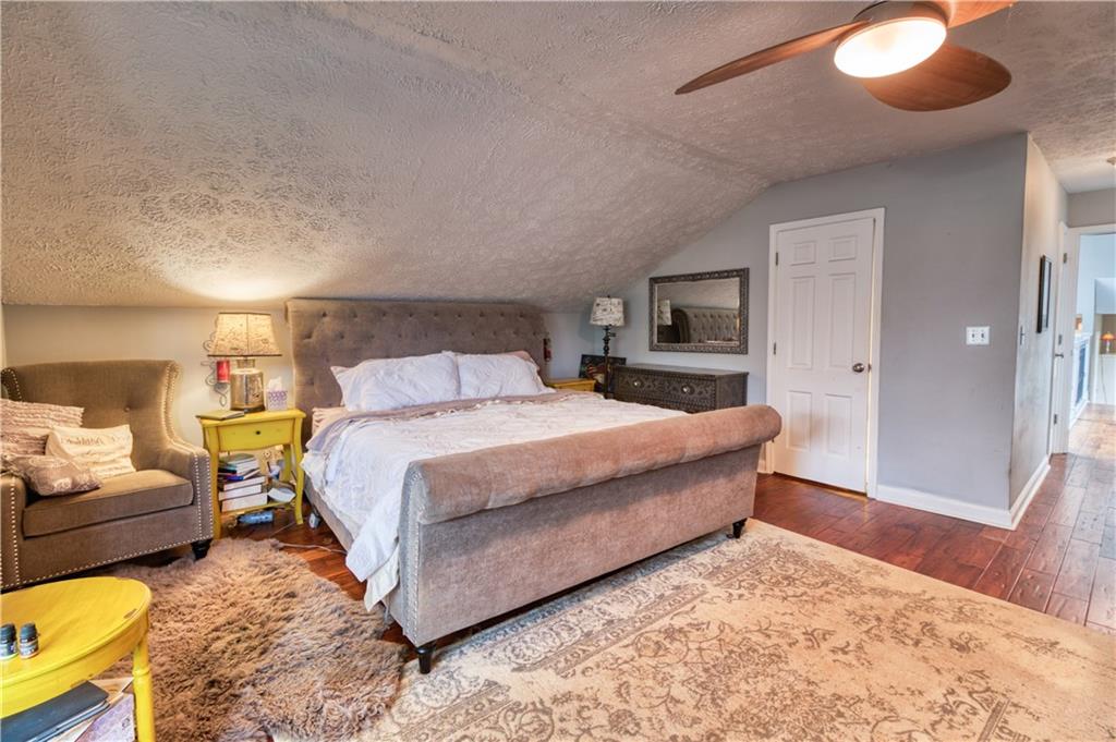 1781 Brer Rabbit Drive Greenwood, IN 46143 - Photo 17 of 26 Gallery Image 17