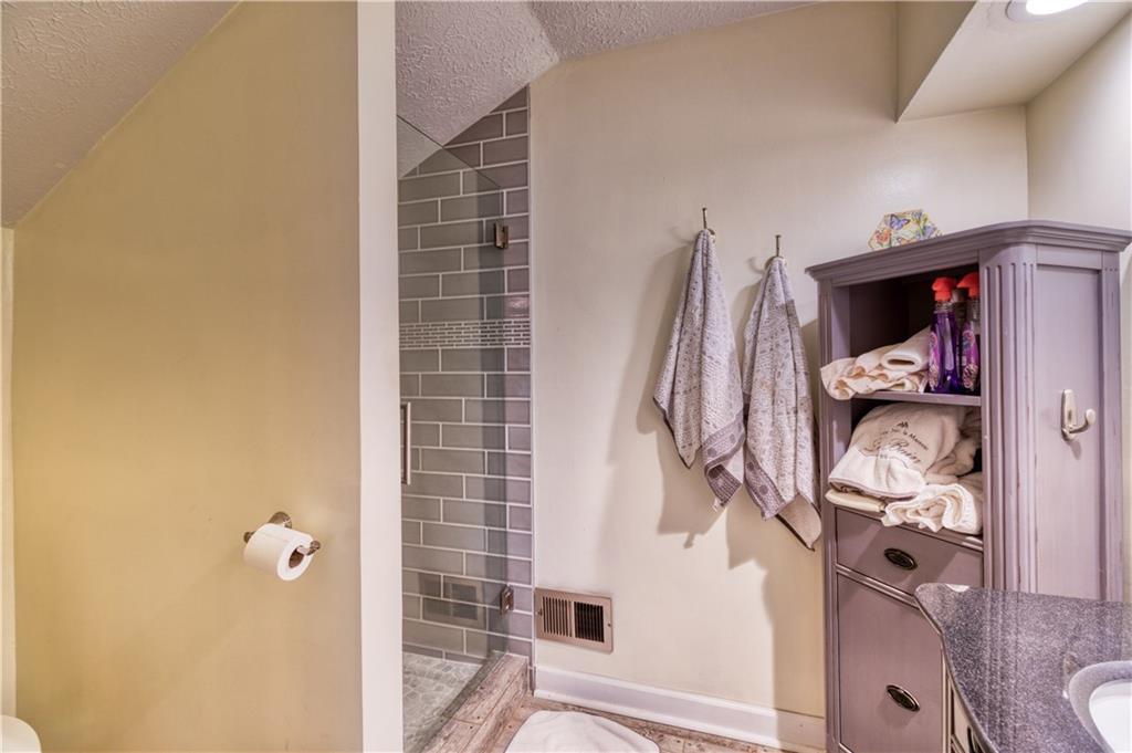 1781 Brer Rabbit Drive Greenwood, IN 46143 - Photo 19 of 26 Gallery Image 19