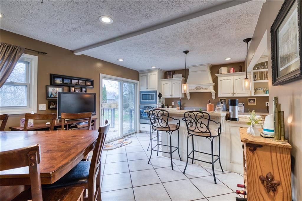 1781 Brer Rabbit Drive Greenwood, IN 46143 - Photo 8 of 26 Gallery Image 8