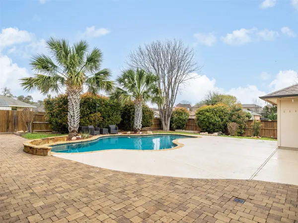 $424,999 | 907 Ridgemont Circle, Leander, TX 78641