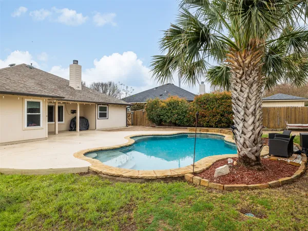 $424,999 | 907 Ridgemont Circle, Leander, TX 78641