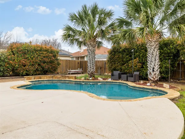 $424,999 | 907 Ridgemont Circle, Leander, TX 78641