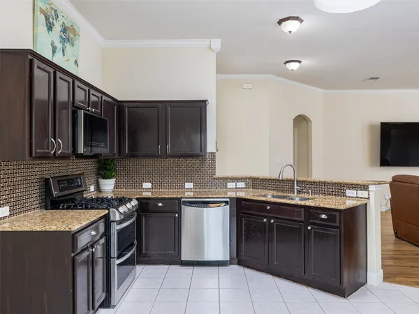 $424,999 | 907 Ridgemont Circle, Leander, TX 78641