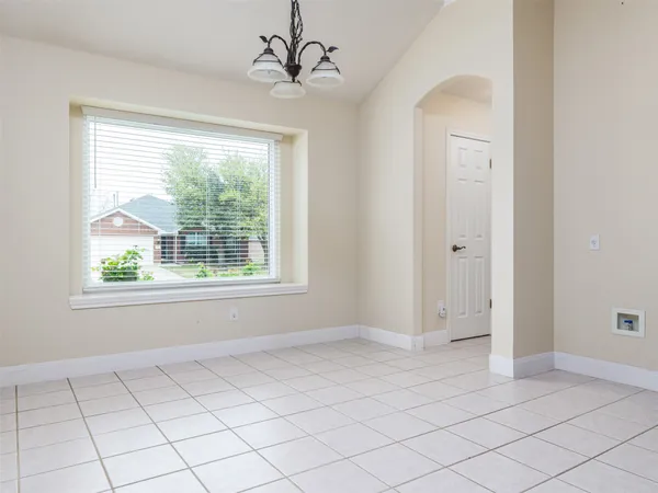 $424,999 | 907 Ridgemont Circle, Leander, TX 78641