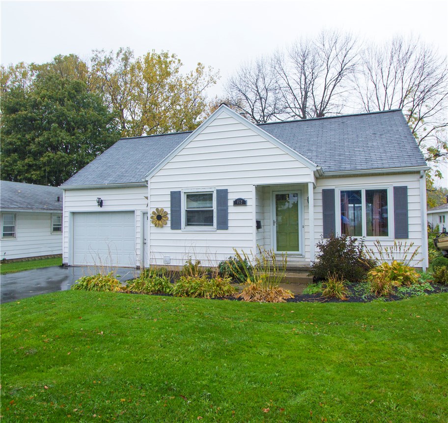 152 English Road Greece, NY 14616 - Photo 1 of 1