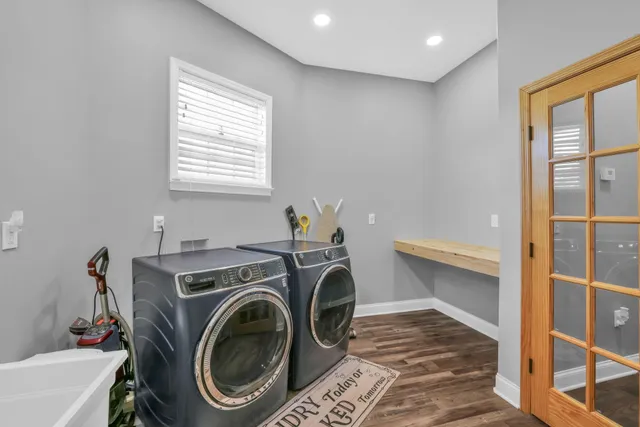 $975,000 | 300 Skyhigh Drive, Dunlap, TN 37327