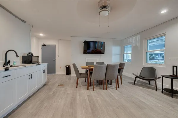 $184,500 | 841 4th Avenue North, Unit 38, St. Petersburg, FL 33701