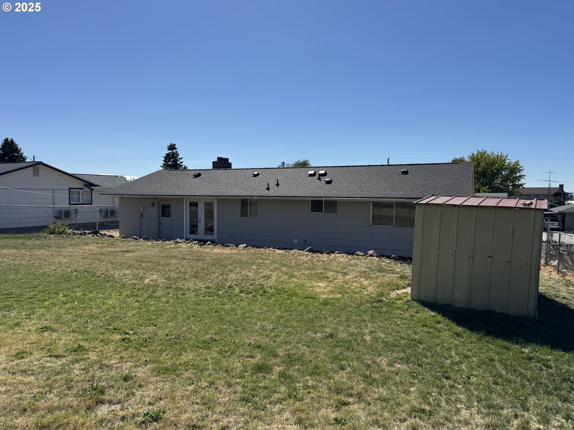 328 Allison Way Goldendale, WA 98620 - Photo 28 of 31 a view of a house with a yard