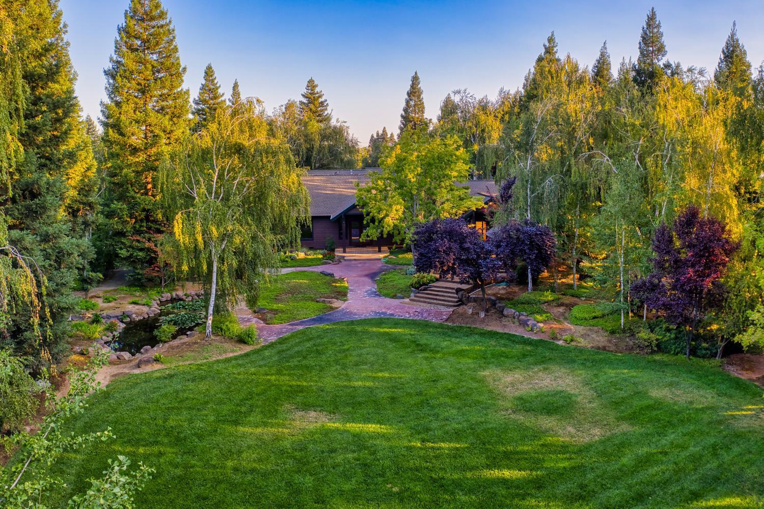 683 Stewart Road Yuba City, CA 95991 - Photo 51 of 55 a view of a backyard