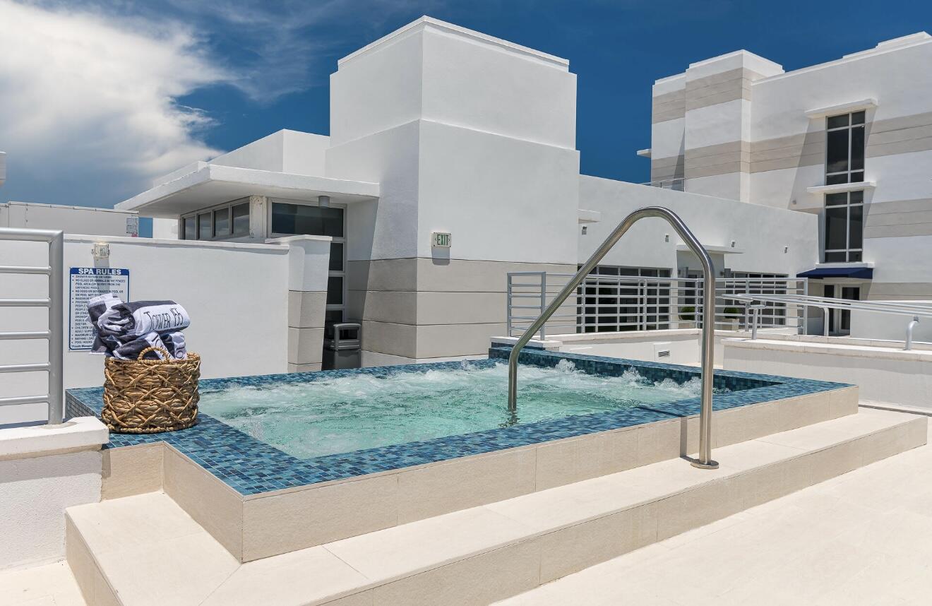 155 East Boca Raton Road, Unit 603 Boca Raton, FL 33432 - Photo 41 of 55 a view of outdoor space